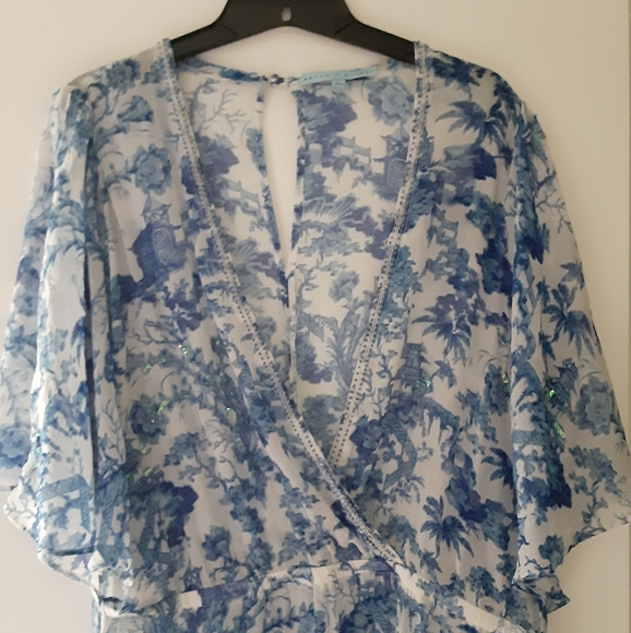 Long beach cover up - Picture 4 of 4